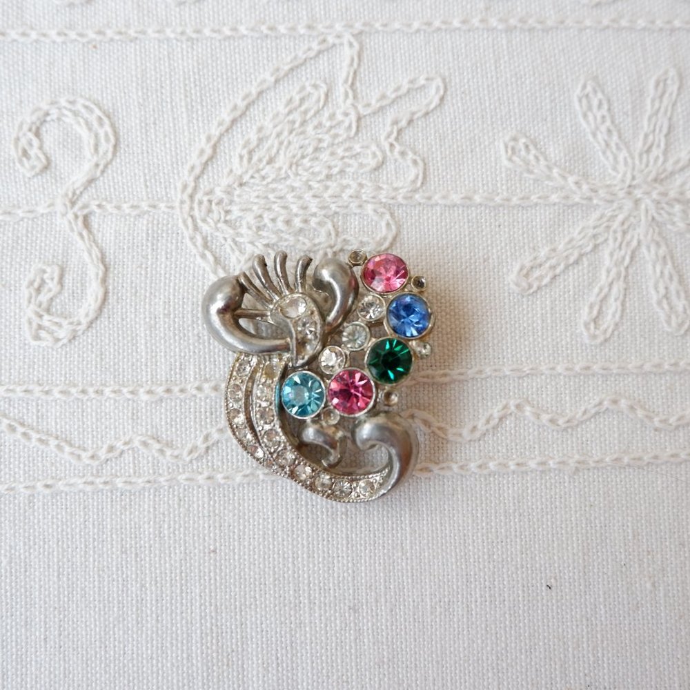 Vintage Glamour Rhinestone Brooch